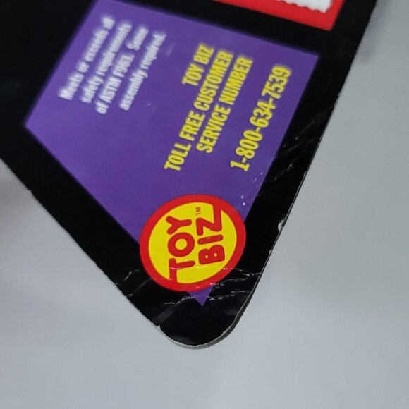 Vintage 1995 Toy Biz Marvel Generation X Jubilee Action Figure Plasma Hurling - Picture 6 of 6